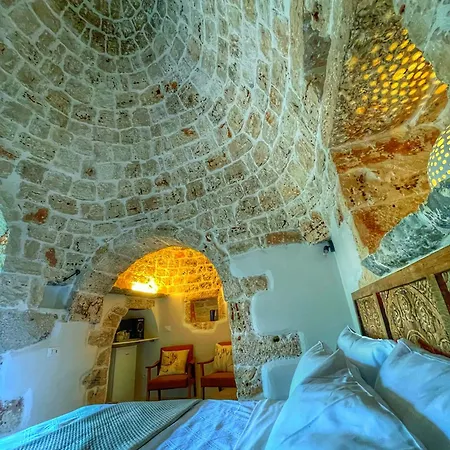 Trullideserio Oda ve Kahvaltı 4*