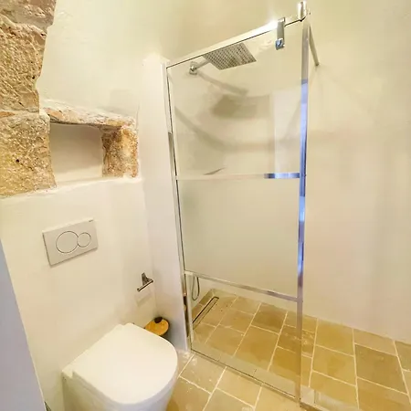Oda ve Kahvaltı Trullideserio San Michele Salentino