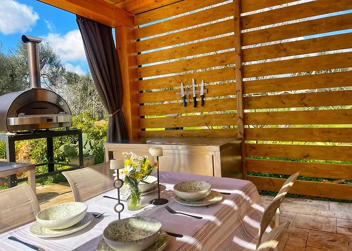 Trullideserio Bed & Breakfast 4*