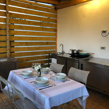 فندق مبيت وإفطار Trullideserio 4*