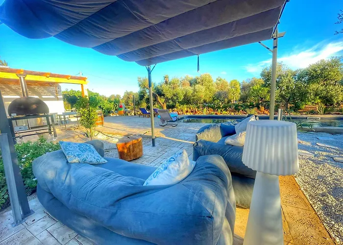 Trullideserio Bed & Breakfast 4*